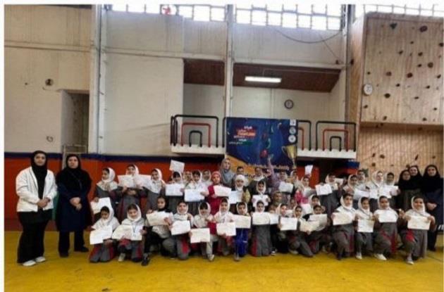 مسابقات دانش آموزی دختران